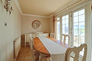 Dining Room- click for photo gallery